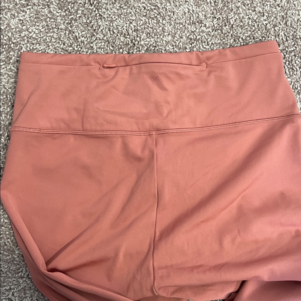 Victorias Secret ON POINT yoga pants - Picture 4 of 9